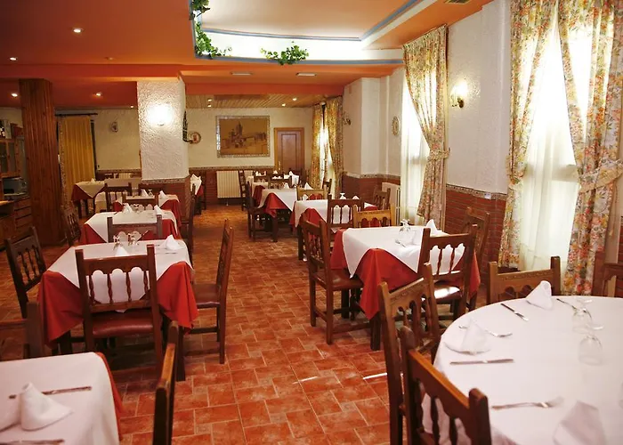 Pensión Cuatro Esquinas Ejea De Los Caballeros