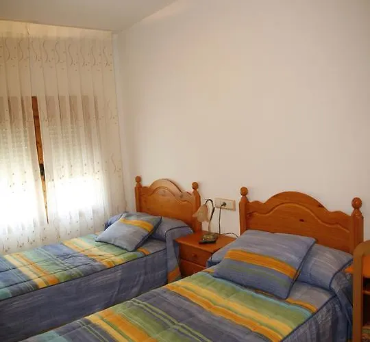 Cuatro Esquinas 2* Ejea De Los Caballeros